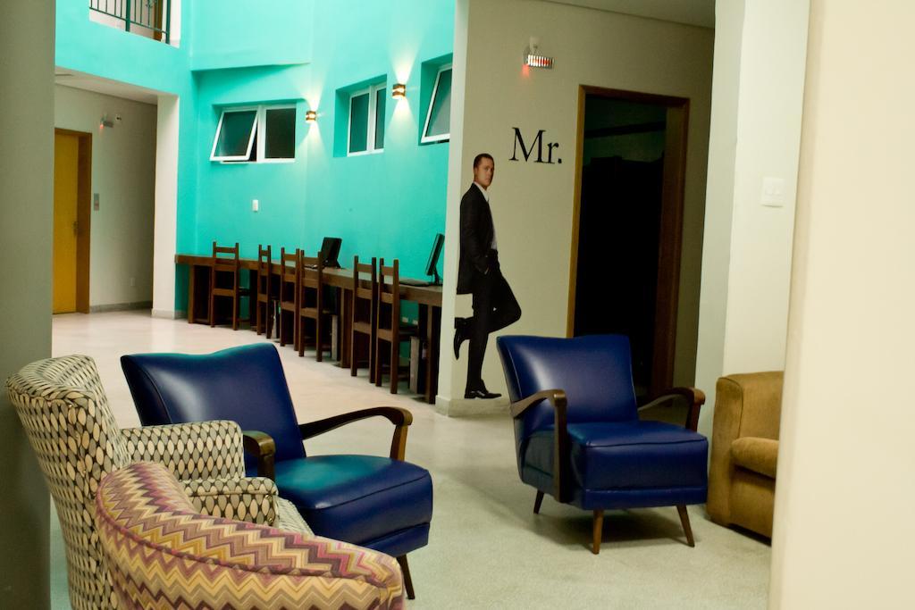 Bh Boutique Hostel Белу-Оризонти Экстерьер фото
