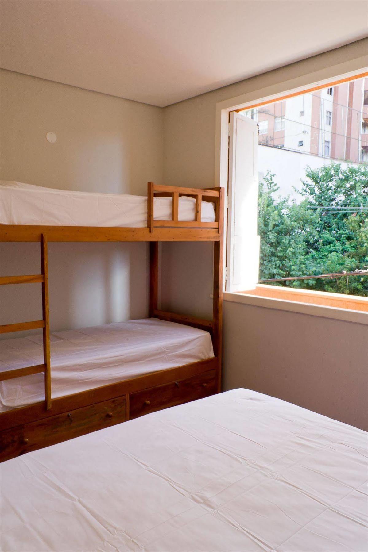 Bh Boutique Hostel Белу-Оризонти Экстерьер фото