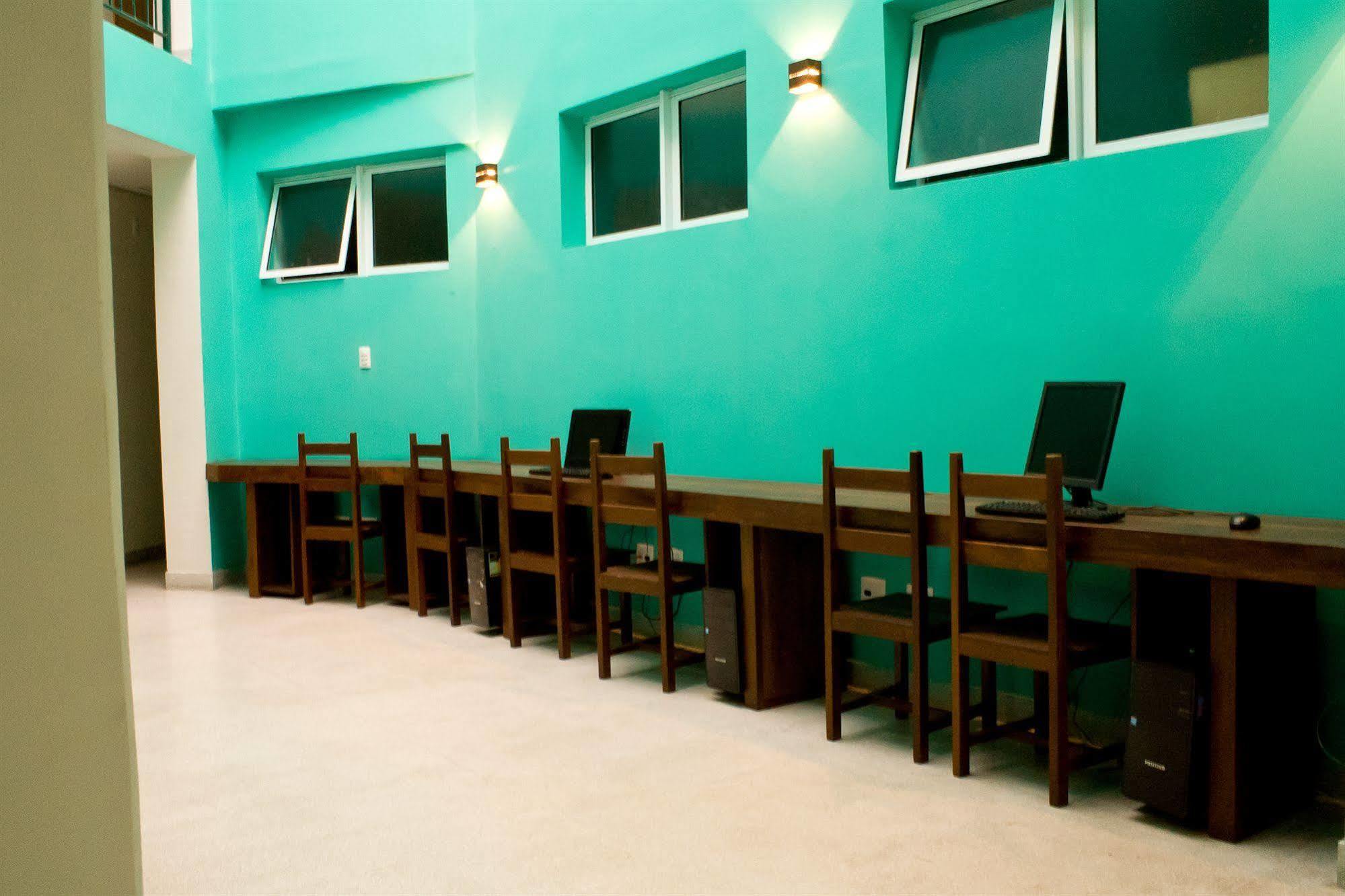 Bh Boutique Hostel Белу-Оризонти Экстерьер фото